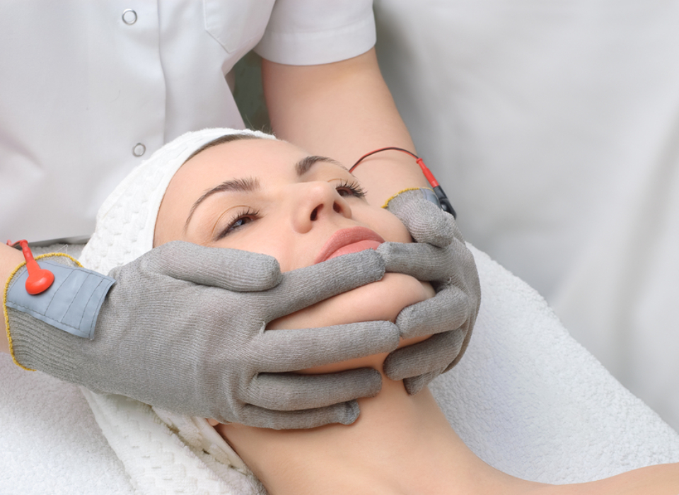 Microcurrent Facial Rejuvenaton